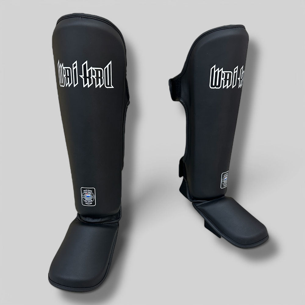 Muay Thai Shinguard Semi Leather – Black – DVSG-1