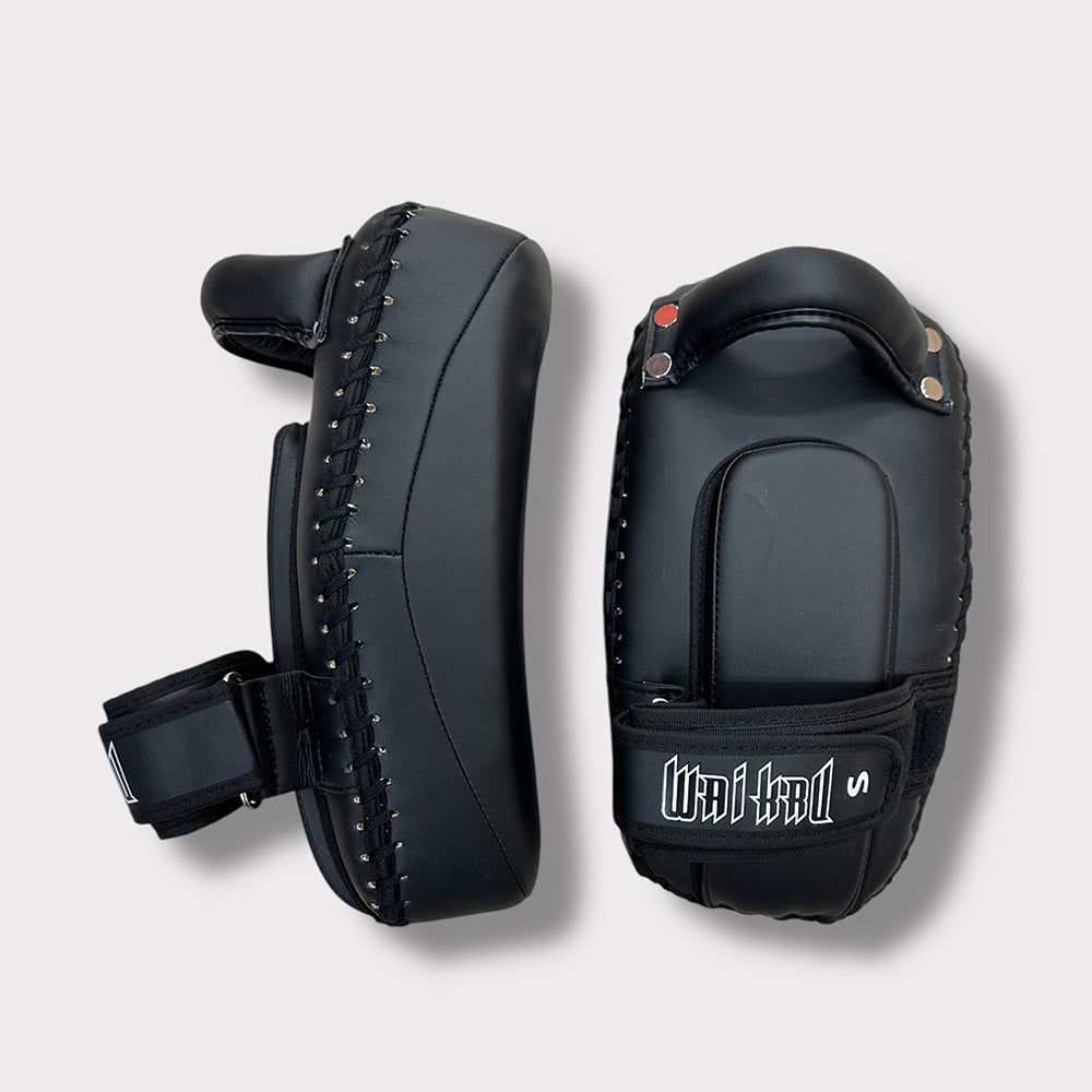 Wai Kru Single Strap MicroFiber Kickpad - Black