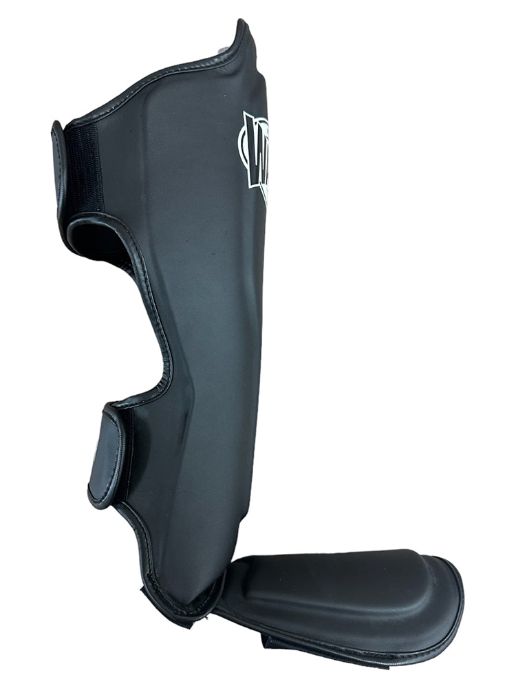 Wai Kru Muay Thai Pro Shinguards - Black